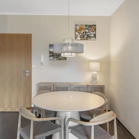 Resident B-3 By Interhome