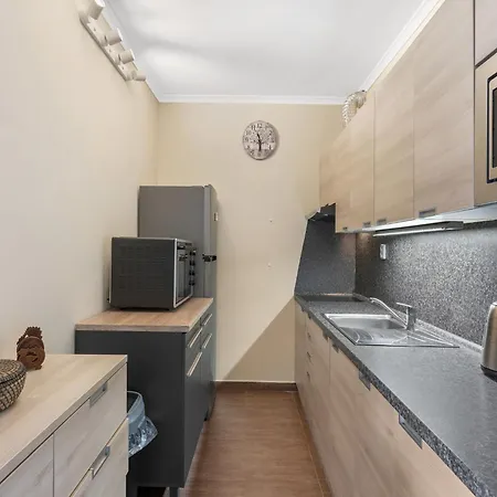 Resident B-3 By Interhome