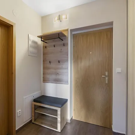 Resident B-3 By Interhome Διαμέρισμα Harrachov